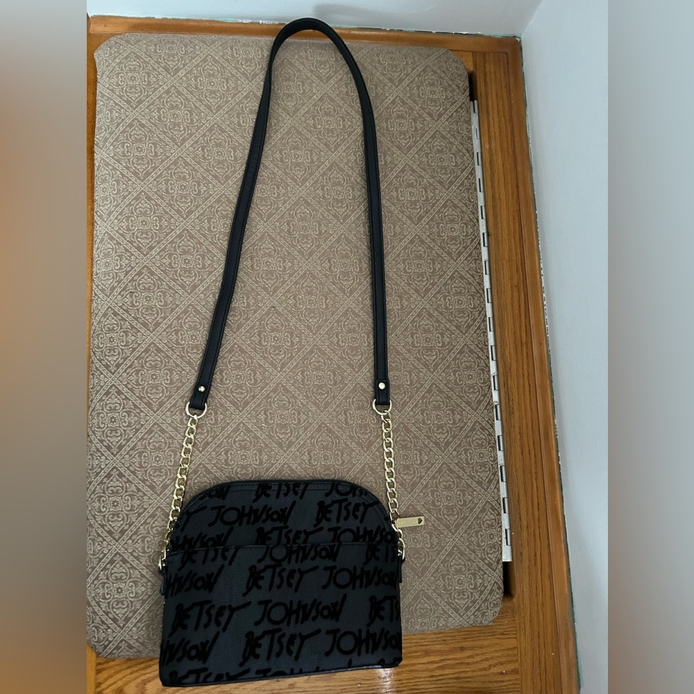 Used Betsey Johnson bag with top zip closure and outside velvet feeling letters - Picture 6 of 9
